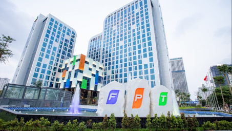 Tròn 36 tuối, Tập đoàn FPT báo lãi tăng 20%, tổng số nhân sự cán mốc 80.000 người