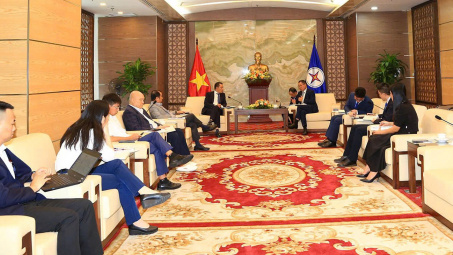 Tập đoàn Điện lực Việt Nam làm việc với Công ty TBEA Hengyang (Trung Quốc)