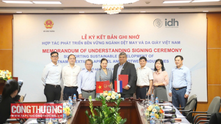 Ký kết “Bản ghi nhớ hỗ trợ phát triển bền vững ngành Dệt may và Da giày Việt Nam”