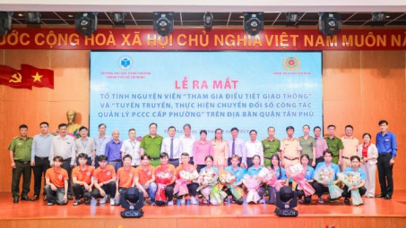 HUIT: Ra mắt Tổ tình nguyện viên “Tham gia điều tiết giao thông”