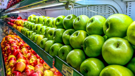 Thực phẩm không an toàn: Chặn ngay từ cửa siêu thị