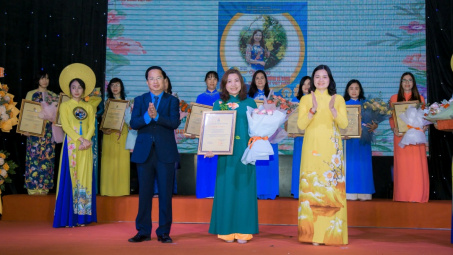 Chị Hoa Lý - “bông hoa” Kim Khí Hà Nội