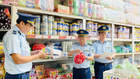 Quảng Trị tăng cường kiểm tra đảm bảo an toàn vệ sinh thực phẩm dịp tết trung thu 2024