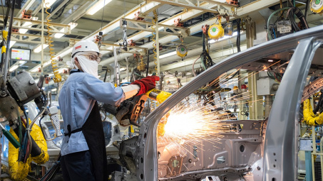 Ngân hàng UOB nâng dự báo tăng trưởng GDP Việt Nam năm 2025 lên mức 7%