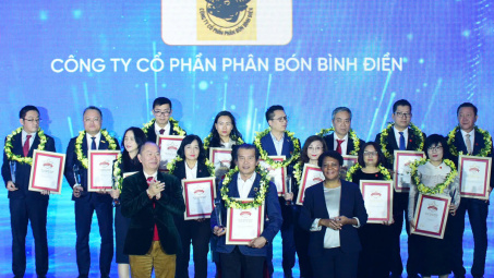 Phân bón Bình Điền tiếp tục lọt Top "50 Doanh nghiệp xuất sắc nhất Việt Nam năm 2024”