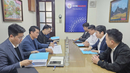 Hà Nội tăng cường đảm bảo cung ứng điện phục vụ Tết Nguyên đán Ất Tỵ 2025