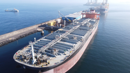 Giá xăng dầu hôm nay 17/1: Quay đầu giảm do Houthi dự kiến sẽ dừng các cuộc tấn công tàu thuyền