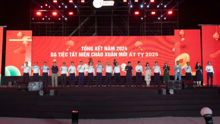 Tập đoàn Hóa chất Việt Nam thăm và chúc Tết tại Công ty CP Bột giặt LIX