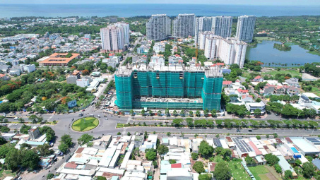 Lãi to, DIC Holdings (DC4) vẫn muốn huy động tiền từ cổ đông để trả nợ