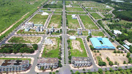 Đầu tư PV2 chuyển nhượng dự án 9,9 ha, cổ phiếu “tím ngắt”
