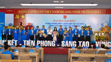 Tuổi trẻ EVNNPC: Tiên phong đổi mới, vững vàng xung kích trong kỷ nguyên chuyển đổi số