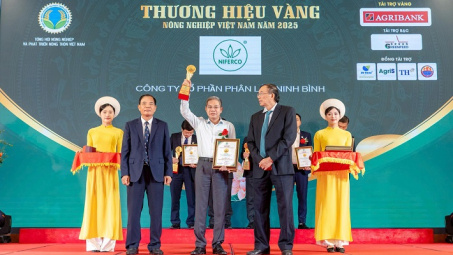 Phân lân Ninh Bình được vinh danh “Thương hiệu Vàng Nông nghiệp Việt Nam” năm 2025