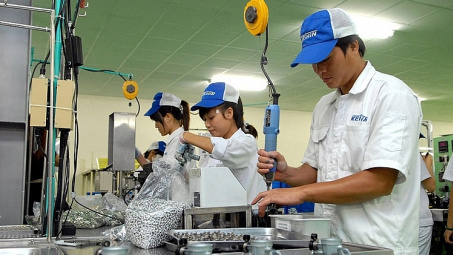 Hưng Yên: Sản xuất công nghiệp ổn định, hoạt động tiêu dùng sôi nổi