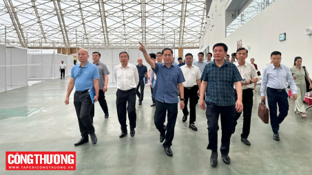 Công tác chuẩn bị Hội chợ Mùa Thu 2025 được triển khai đảm bảo tiến độ theo yêu cầu