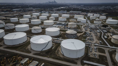 Giá xăng dầu hôm nay 2/10: Chấm dứt chuỗi giảm 3 ngày liên tiếp