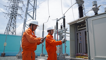 Tổng công ty Điện lực miền Nam hoàn thành nhiều chỉ tiêu sản xuất kinh doanh, tài chính trong 9 tháng năm 2025