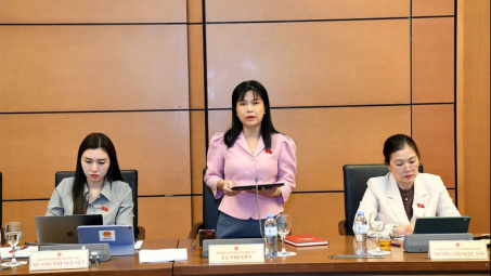 Thúc đẩy phát triển kinh tế báo chí và điều chỉnh hoạt động báo chí trên không gian mạng