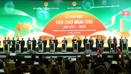Khai mạc Hội chợ Mùa Thu lần thứ nhất - năm 2025: Kết nối con người với sản xuất, kinh doanh
