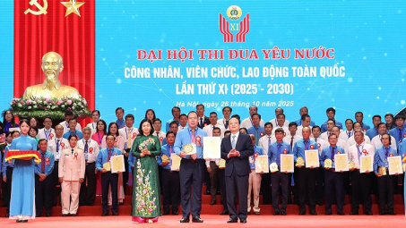 EVNNPT có cá nhân tiêu biểu được Tổng Liên đoàn Lao động Việt Nam vinh danh
