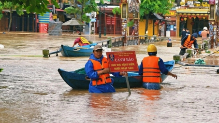 Công điện khẩn: Tập trung ứng phó khẩn cấp, khắc phục hậu quả mưa lũ lớn tại khu vực Trung Bộ