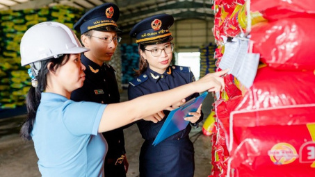 950 vụ vi phạm bị chặn đứng: Dấu ấn quyết liệt của Hải quan khu vực I