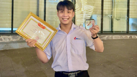 Giữ vững nguyên tắc “học đâu chắc đó”, Nguyễn Hữu Khoa chạm tới danh hiệu thủ khoa ngành Tài chính - Kế toán IUH