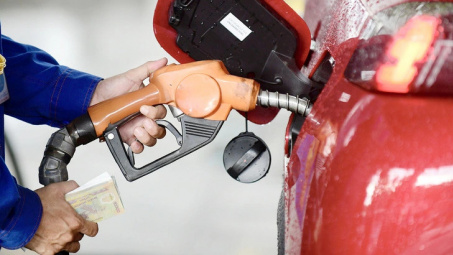 Kỳ điều hành giá xăng dầu ngày 30/10: Bất ngờ tăng mạnh