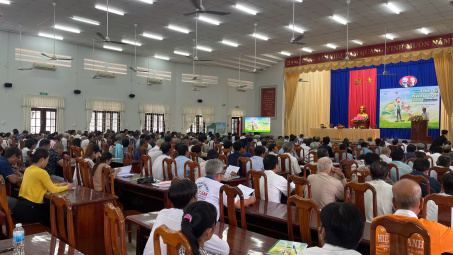 Đạm Phú Mỹ: Đưa “Bác sỹ nông học” về với miền Tây mùa nước nổi