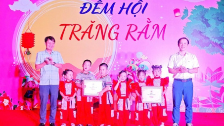 Không chỉ thắp điện - Nhiệt điện Thái Bình còn thắp sáng nụ cười trẻ thơ