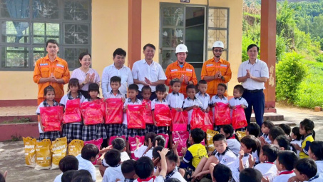 Thủy điện An Khê – Ka Nak lan tỏa “Trung thu yêu thương - An toàn cho em” đến trẻ em vùng sâu, vùng xa Gia Lai
