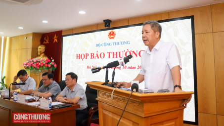 Bộ Công Thương hoàn thiện hành lang pháp lý thúc đẩy phát triển năng lượng tái tạo