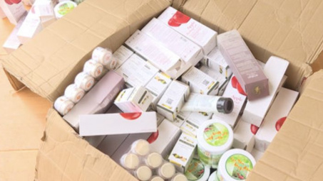 Ngăn chặn thực phẩm, mỹ phẩm kém chất lượng: Hà Nội xử phạt 10 vụ trong tháng 10