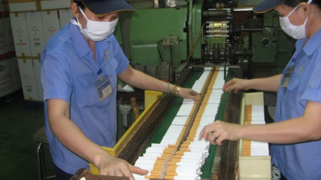 Áp dụng công cụ kiểm soát chất lượng để phân tích lỗi của các máy cuốn điếu đời thấp ở nhà máy thuốc lá tại Việt Nam hiện nay