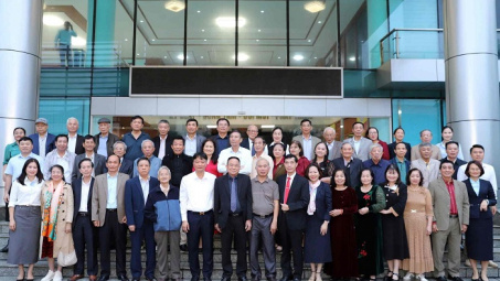 Công ty Môi trường - TKV: Gặp mặt kỷ niệm 89 năm Ngày truyền thống công nhân vùng mỏ - Truyền thống ngành than