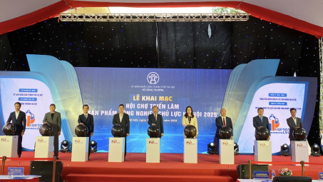 Hà Nội khai mạc Hội chợ triển lãm sản phẩm công nghiệp chủ lực 2025