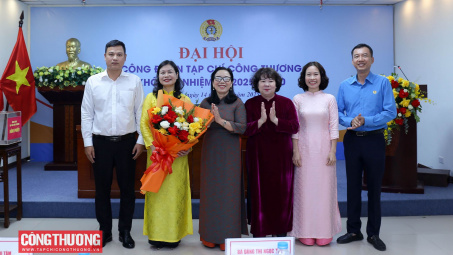 [CHÙM ẢNH] Đại hội Công đoàn Tạp chí Công Thương lần thứ IV, nhiệm kỳ 2025 - 2030