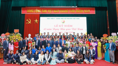 Học viện Y - Dược học cổ truyền Việt Nam: Tôn vinh thầy thuốc - thầy giáo