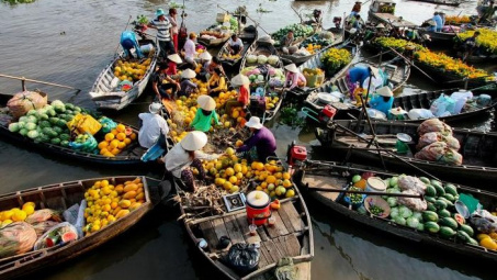 Floating markets as cultural heritage and tourism resources: Evidence from the Mekong Delta, Vietnam