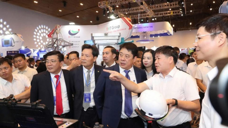 EVNNPC khẳng định năng lực làm chủ công nghệ tại Techshow 2025