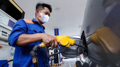 Kỳ điều hành giá xăng dầu ngày 27/11: Giá xăng dầu giảm mạnh