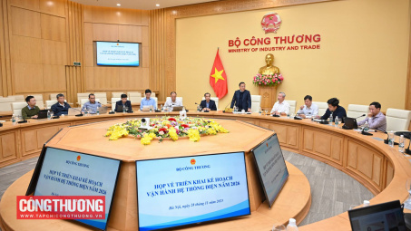 Thứ trưởng Nguyễn Hoàng Long họp triển khai kế hoạch vận hành hệ thống điện năm 2026