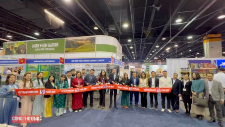 Thực phẩm và đồ uống Việt Nam hút khách tại Hội chợ ở Hoa Kỳ