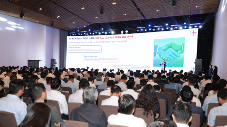 EVNSPC gây ấn tượng tại Hội nghị Khoa học Công nghệ Điện lực toàn quốc 2025