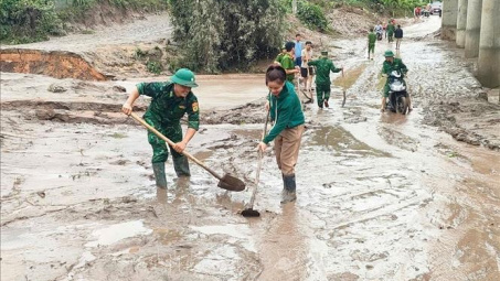 Thủ tướng chỉ đạo tập trung khắc phục nhanh hậu quả mưa lũ tại khu vực Trung Bộ