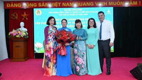 Đại hội IX Công đoàn Văn phòng Vinataba Đoàn kết - Dân chủ - Kỷ cương - Đổi mới - Phát triển”