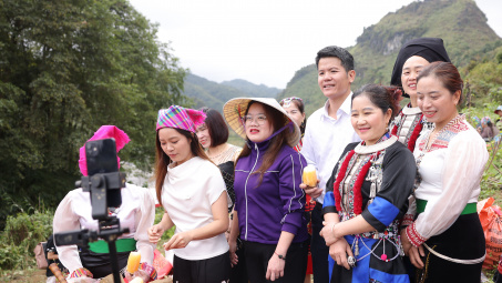 TikTok Shop đồng hành cùng người dân vùng cao và dân tộc thiểu số phát triển kinh tế số