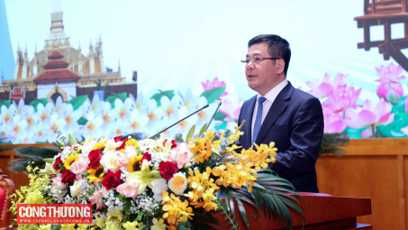 Khai mạc Hội nghị hợp tác phát triển thương mại biên giới Việt Nam - Lào lần thứ XIII