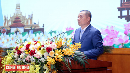 Nhiều kết quả quan trọng trong thương mại biên giới Việt Nam - Lào