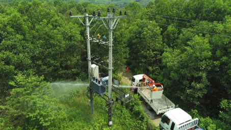 EVNNPC được Fitch Ratings xếp hạng tín nhiệm BB+ với triển vọng ổn định