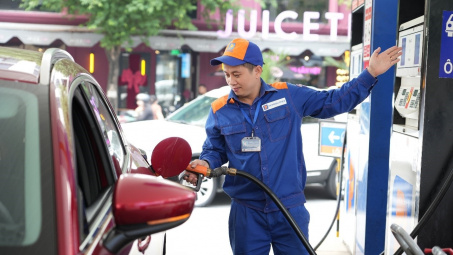 Kỳ điều hành giá xăng dầu ngày 11/12: Đồng loạt giảm nhẹ